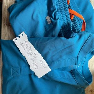 Alps Blue (discontinued color) scrub set